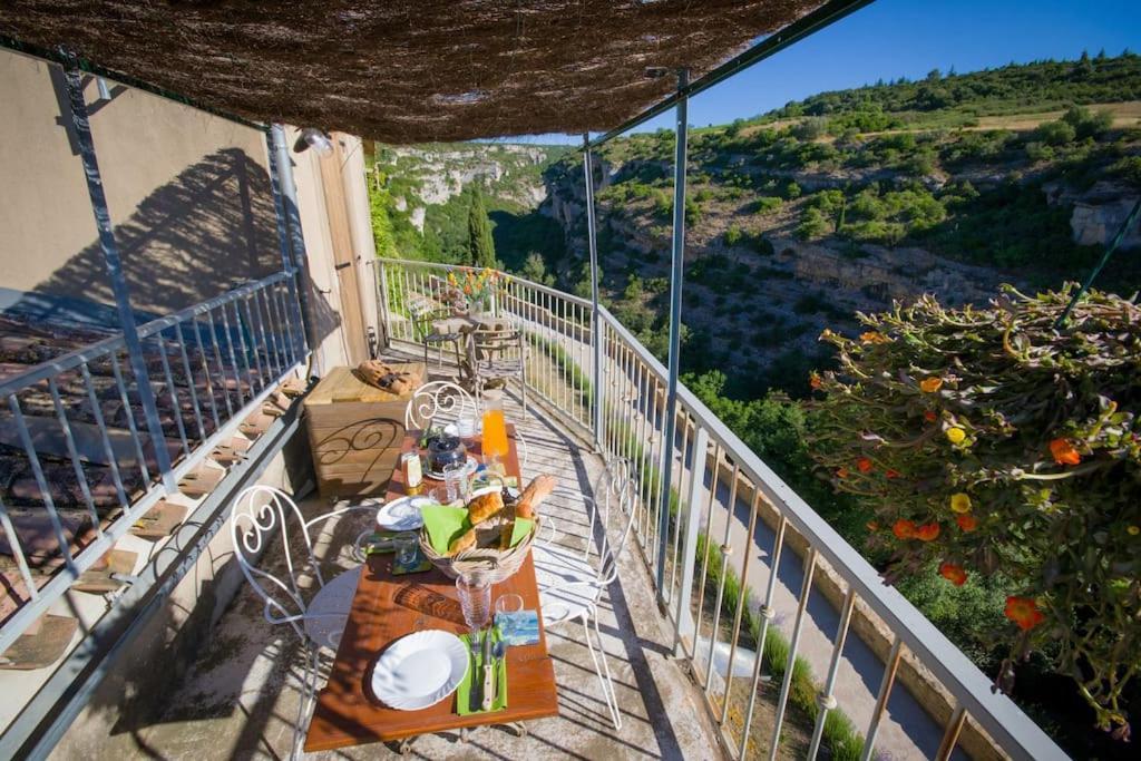 Le Brianyourhosthelper Daire Minerve Dış mekan fotoğraf